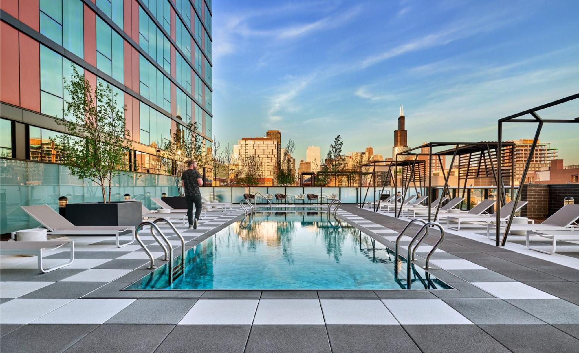 Coworking Gym Pool Golfsim Steps From Fultonmarket By Cloud9-160 Apartment Chicago Exterior photo